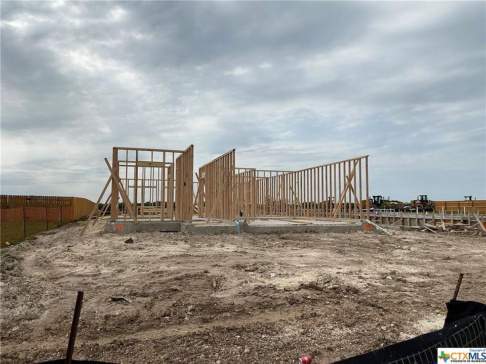 2nd image of 369 Orion Dr
