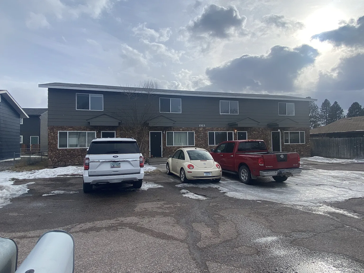 1523 Ernest Ave — Photo 4