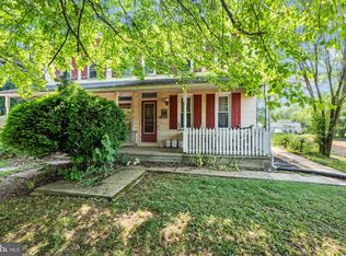 917 State St, Mertztown, PA 19539
