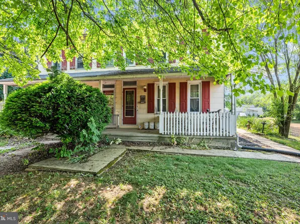 917 State St, Mertztown, PA 19539