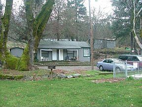4th image of 7875 Rogue River Hwy
