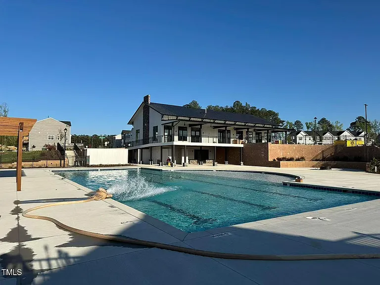 1727 Sweet Gardenia Way — Photo 36