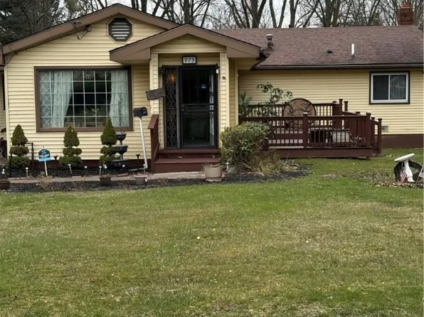975 Clearview Ave, Akron, OH 44314