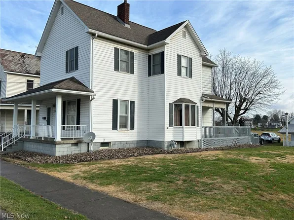 330 Cambridge St N, Cumberland, OH 43732