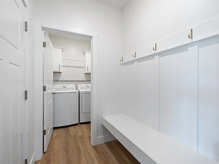 286 W Abbi Ln — Photo 6