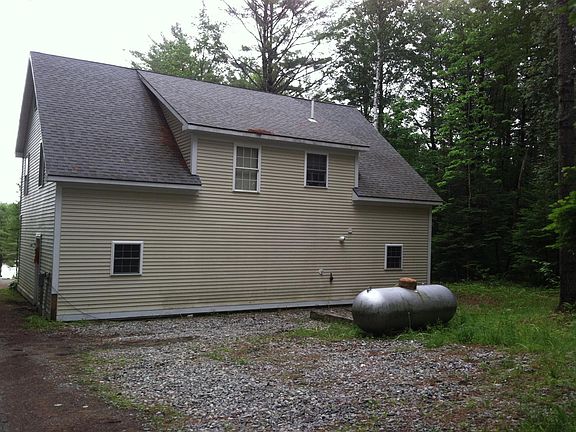 3rd image of 118 Hubbard Rd