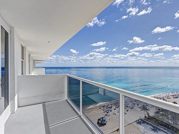 4th image of 3725 S Ocean Dr #Penthouse 6