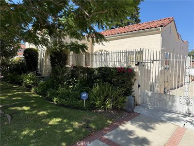 909 S Cochran Ave, Los Angeles, CA, 90036