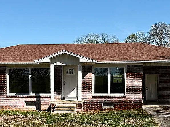 212 1st Ave N, Loretto, TN 38469