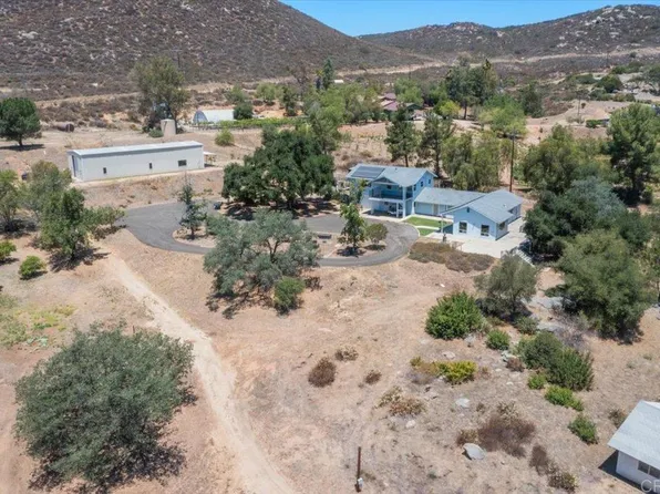 20899 Black Canyon Rd, Ramona, CA 92065