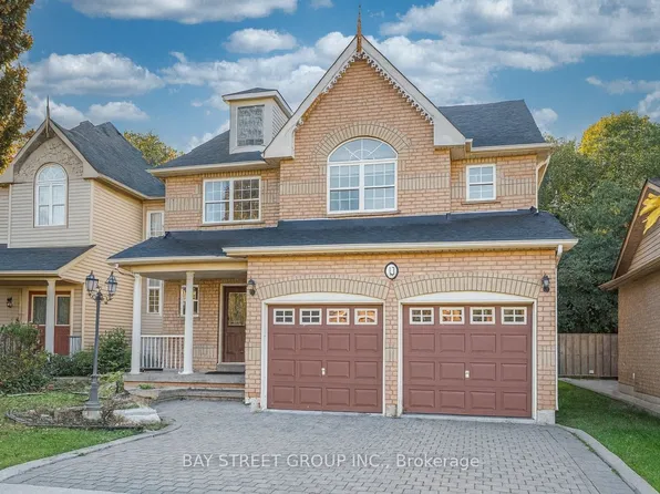 43 English Oak Dr, Richmond Hill, ON L4E 3W2