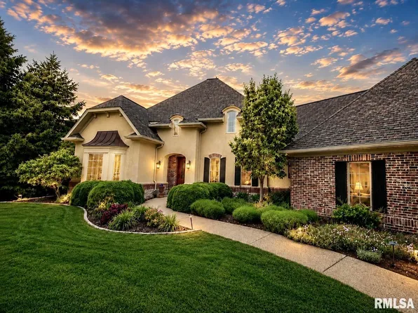 3023 W Pilgrims Way, Peoria, IL 61615