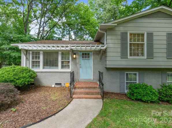6609 Pleasant Dr, Charlotte, NC 28211