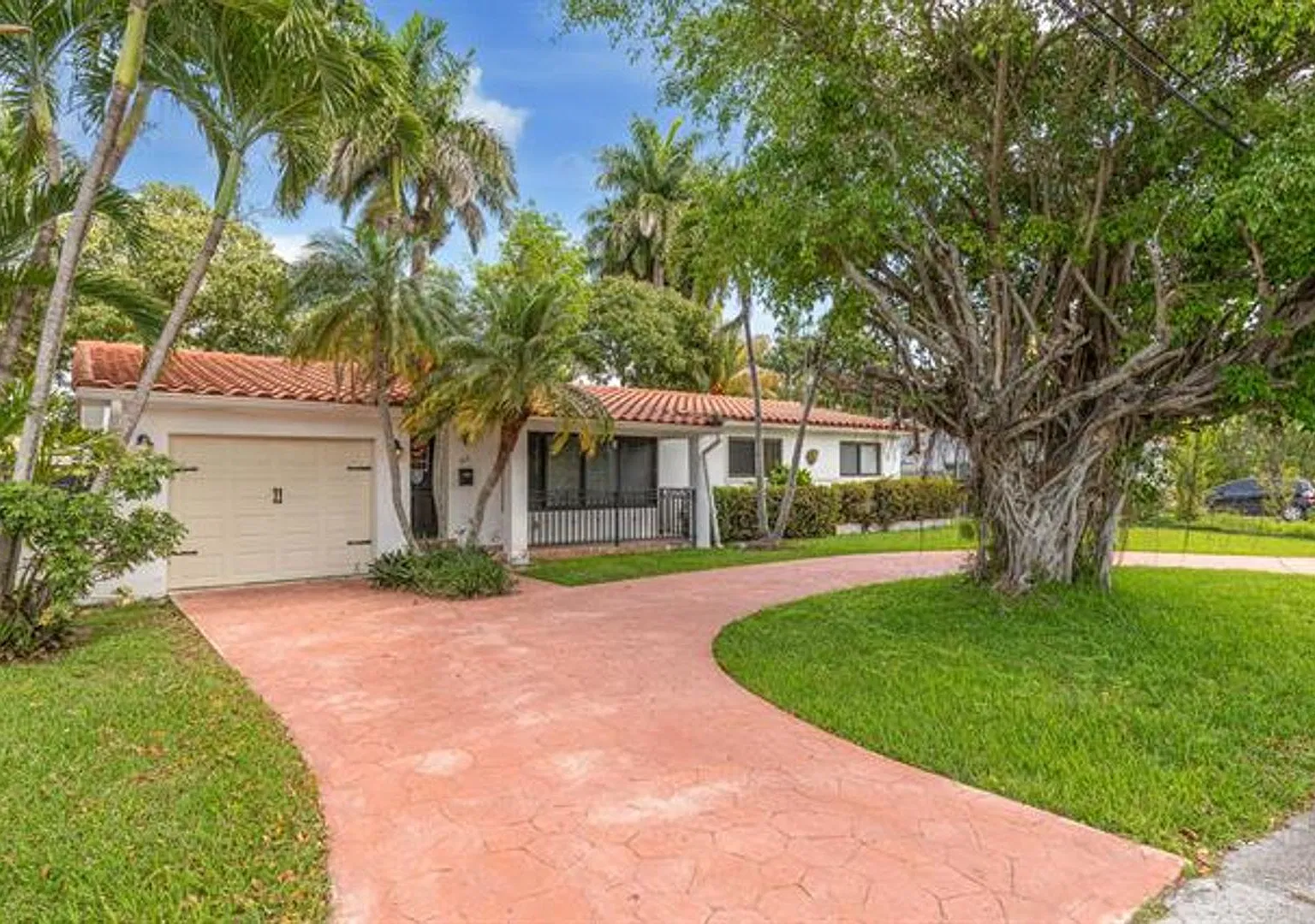 475 NE 113th St # 475, Miami, FL 33161 — Photo 2