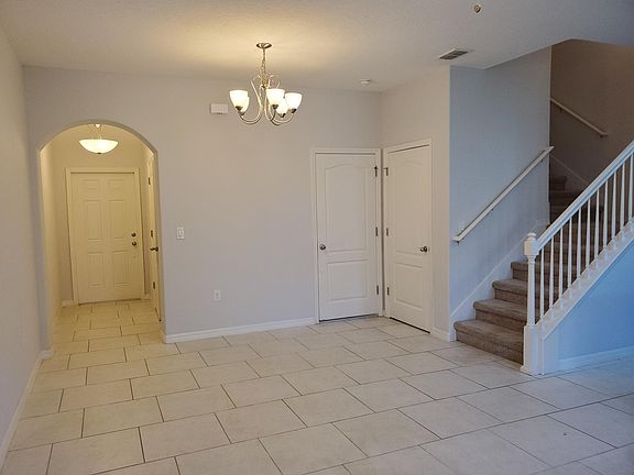 5th image of 104 Phillip Scott Dr