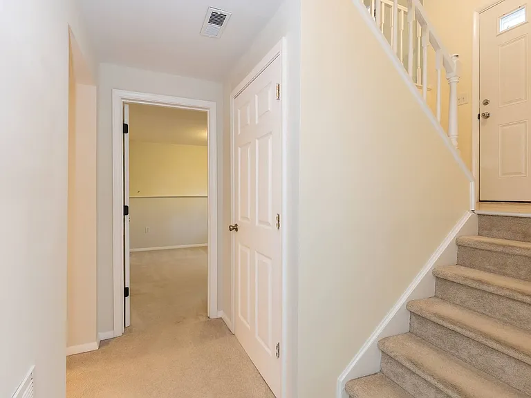 110 Smokehouse Ln — Photo 28