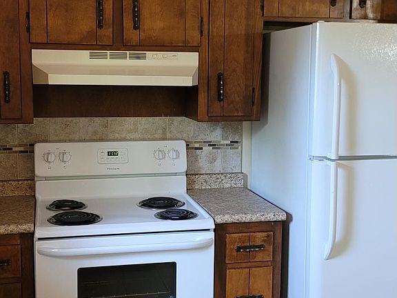 5th image of 5600 Milhill Ct