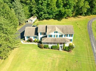 860 Horn Rd, Red Lion, PA 17356