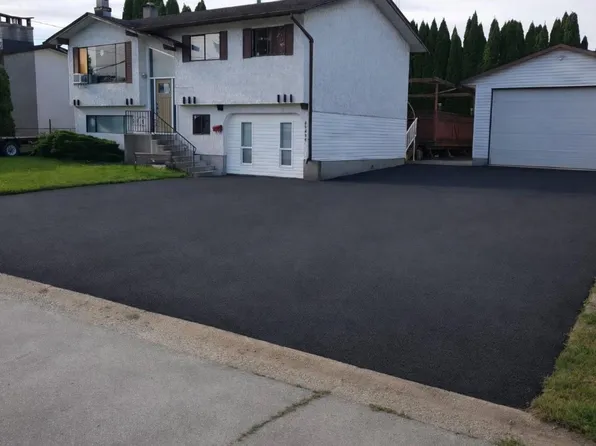 46494 Elliott Ave, Chilliwack, BC V2P 6L3