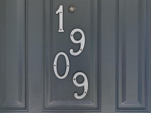 4th image of 1909 Stillwater Dr