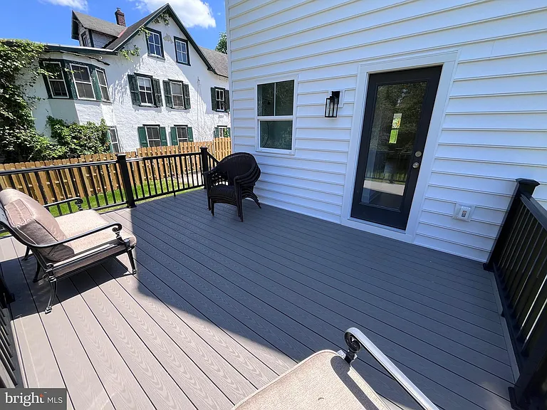 625 Conestoga Rd — Photo 25