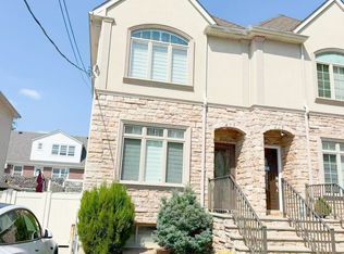 419 Ogorman Ave #1, Staten Island, NY 10308