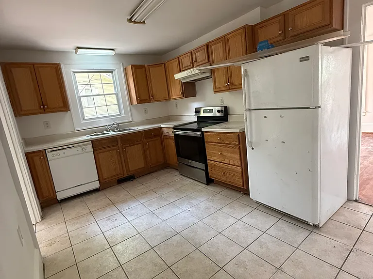 5705 Waycross St — Photo 8
