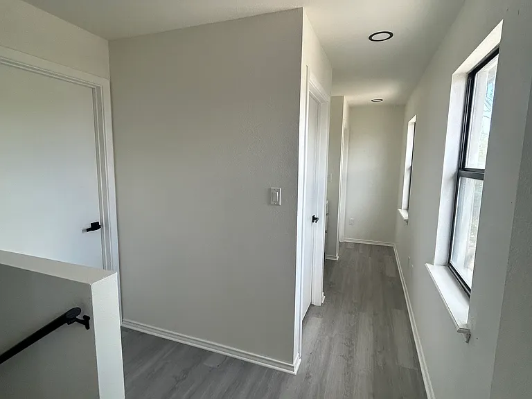 815 W Cooper St — Photo 11
