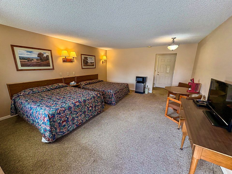 2nd image of 104 Bell Rd
