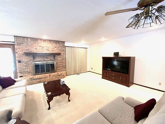 5th image of 3501 Whippoorwill Ln