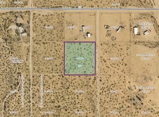 1533 S Stewart Mountain Rd, Golden Valley, AZ 86413