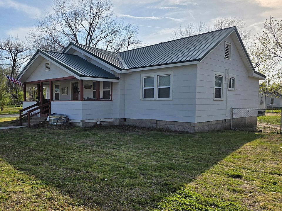 1st image of 501 I St NE