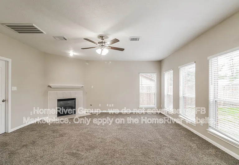 11906 Cottonwood Ln — Photo 4