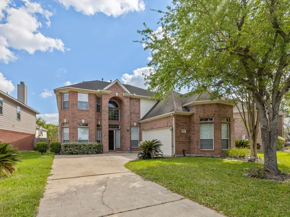1111 Blue Leaf Dr, Richmond, TX 77469