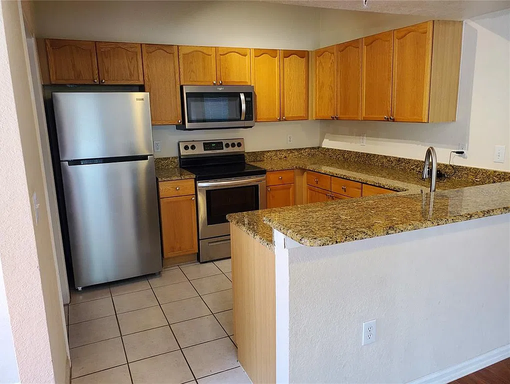1 bed, 1.0 bath, 851 sqft, $1,485 — Photo 3