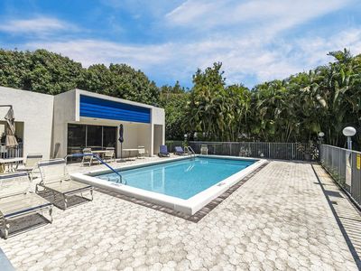 1555 S Federal Highway #107, Delray Beach, FL, 33483