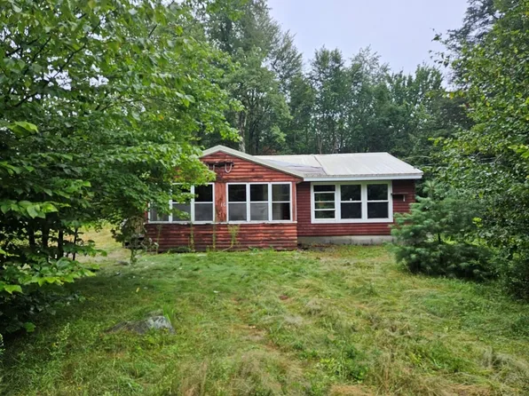 16 Overlook Rd, Goshen, MA 01032