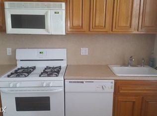 6019 Gates Ave #2, Ridgewood, NY 11385