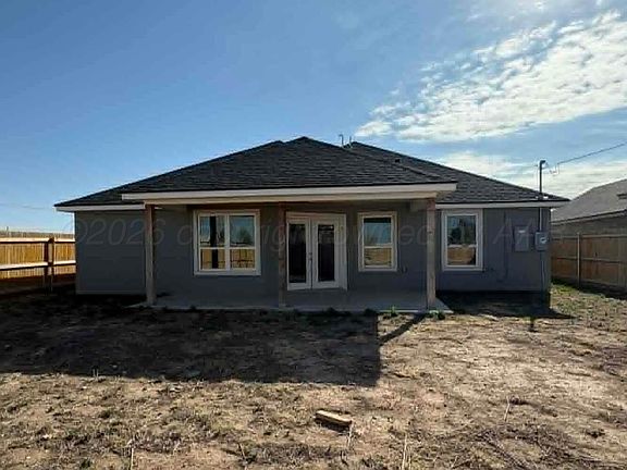 3rd image of 612 Poplar