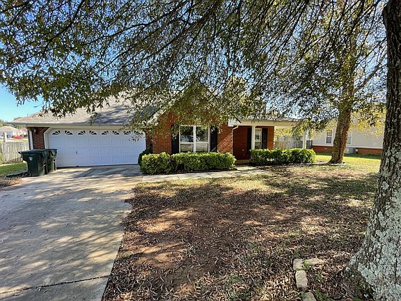 2nd image of 109 Tanner Ridge Cir