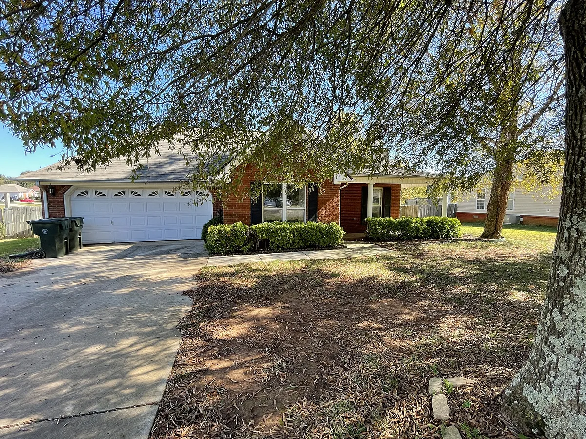 Building Photo - 109 Tanner Ridge Cir
