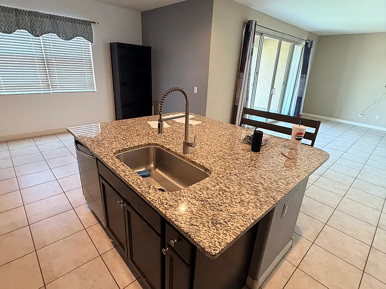 3607 N Brooklyn Dr — Photo 17