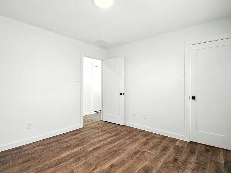 1793 N Peach Creek Dr #B — Photo 11