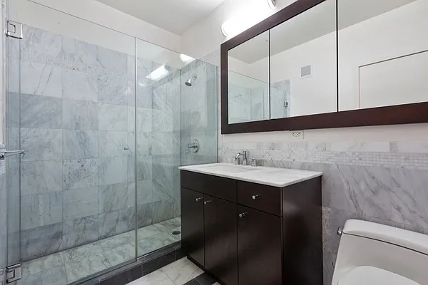 Rented by Living New York | media 13