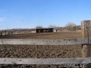 1139 Scott Troy Rd, Lebanon, IL 62254