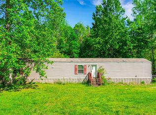 104 Sunny Ln, Pickens, SC 29671