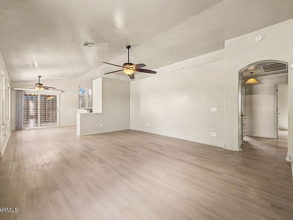 2nd image of 5409 S 15TH Way SE