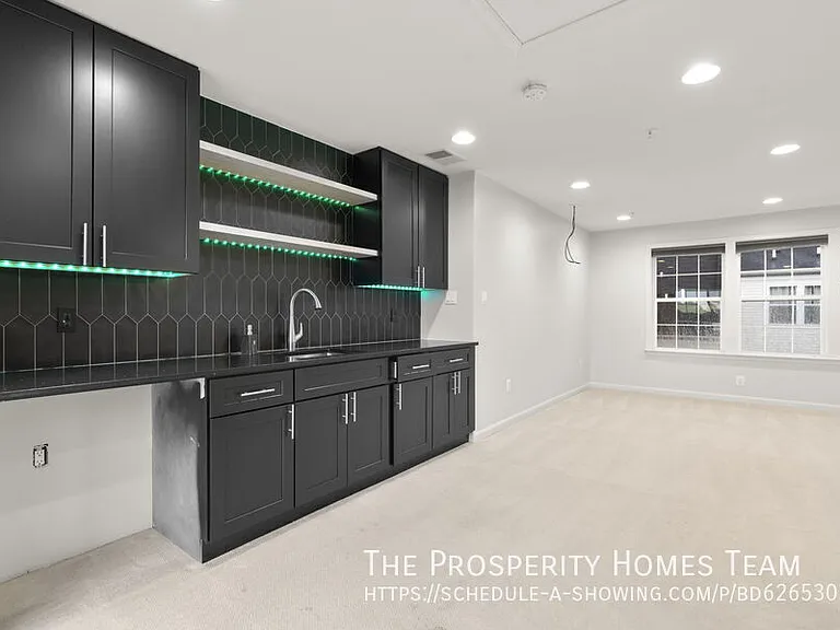 7207 Barry Ln — Photo 29