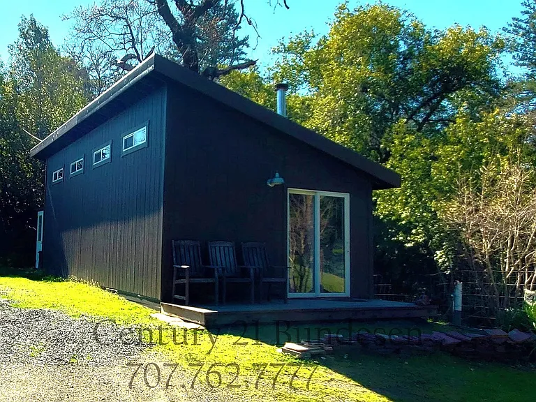 4800 Muniz Ranch Rd — Photo 1