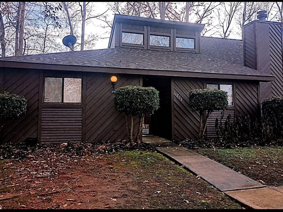 1st image of 211 Rock Knoll Dr